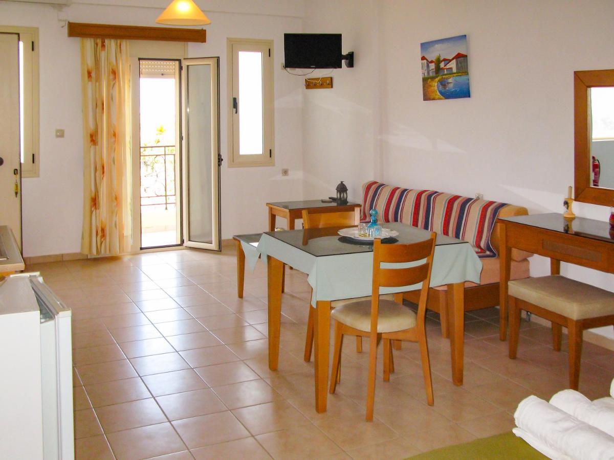 Fotis Studios Apartments Gouves Bagian luar foto