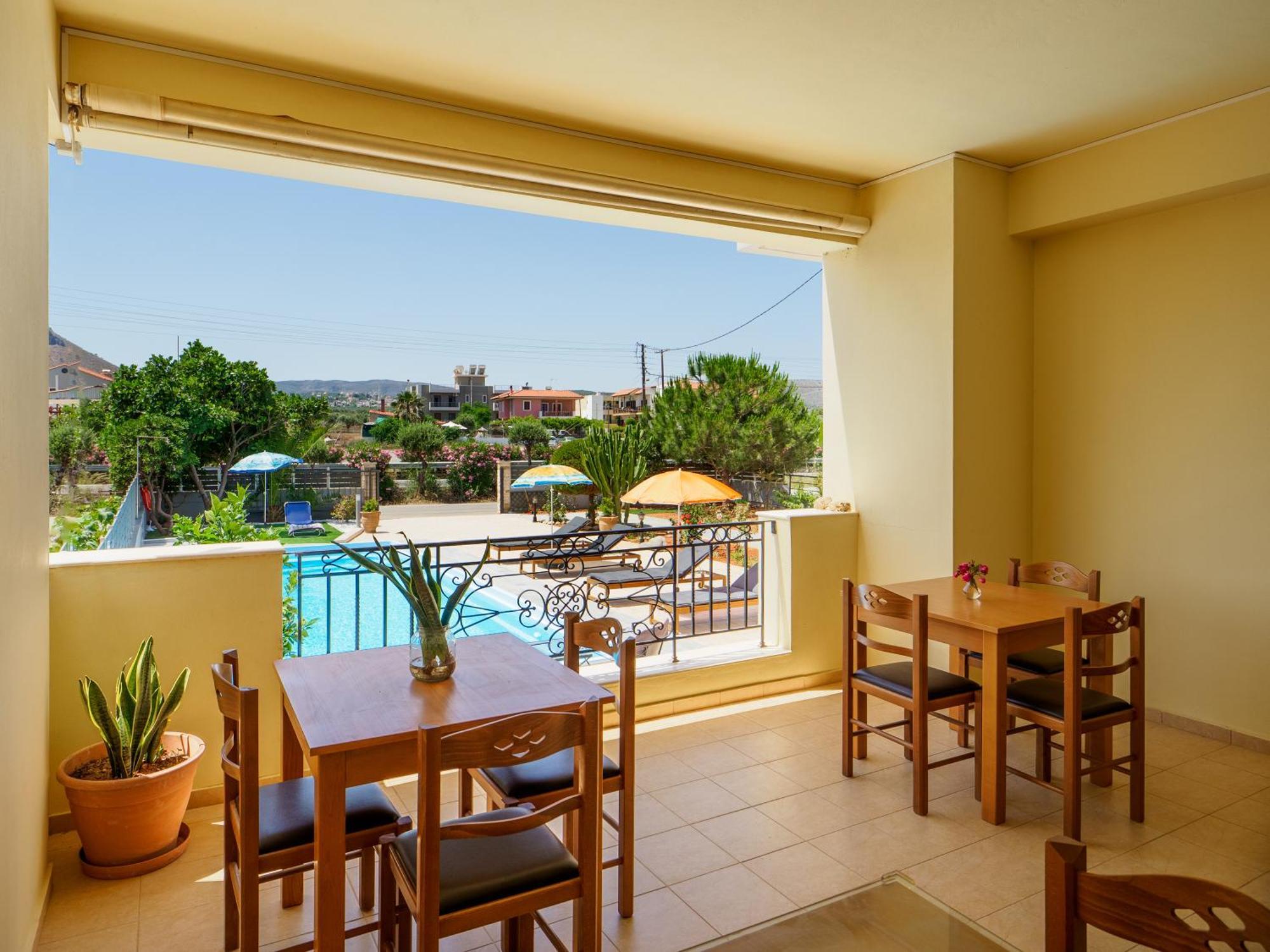 Fotis Studios Apartments Gouves Bagian luar foto